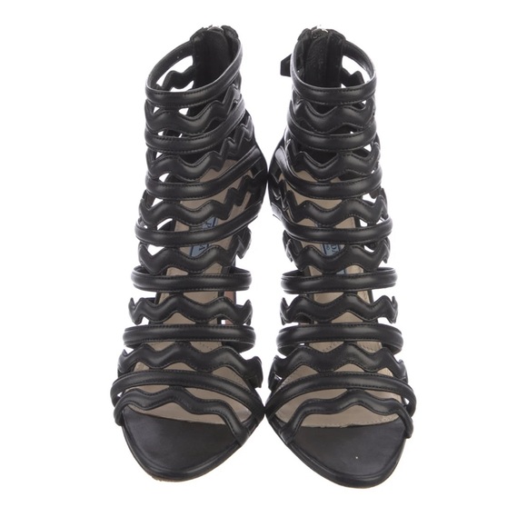 Prada Black Leather Gladiator Sandals 38.5 - Picture 2 of 10